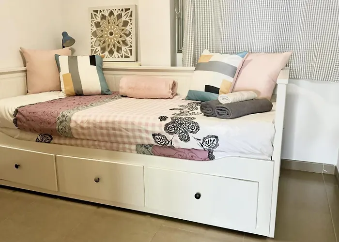 Апартаменты Caleta Blue Ocean On The By Deihu Experiences