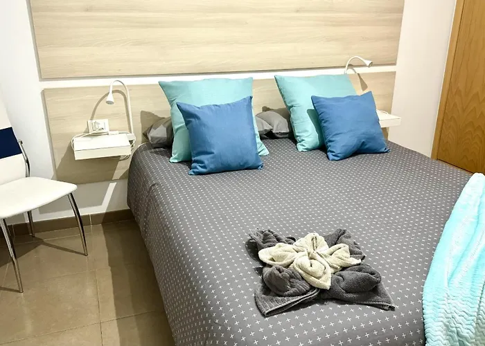 Апартаменты Caleta Blue Ocean On The By Deihu Experiences *