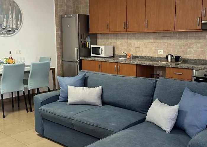 Caleta Blue Ocean On The By Deihu Experiences アパート アデヘ