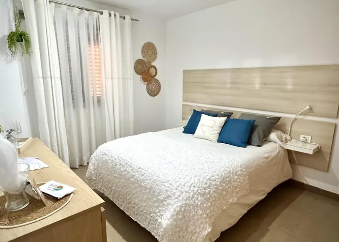 Caleta Blue Ocean On The By Deihu Experiences 아데제